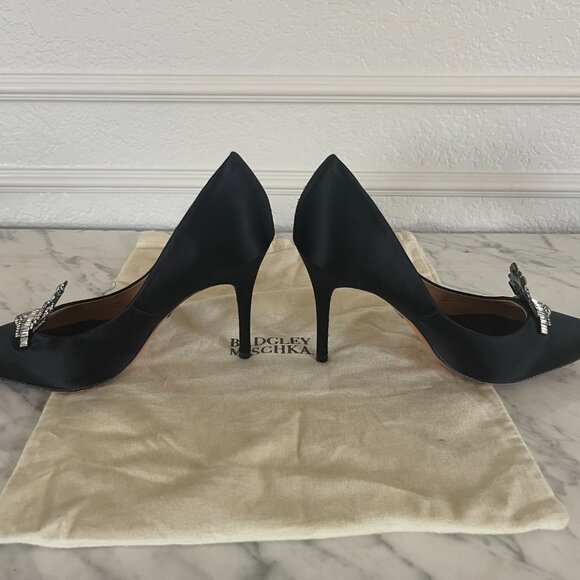 Badgley Mishka Daryn Jeweled Black Satin Pump. Size 7.5 - Picture 7 of 8